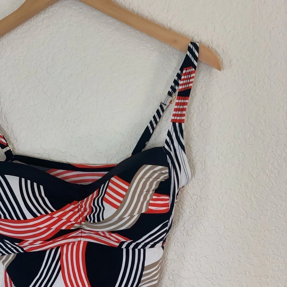 La Blanca | Like new patterned swimsuit tankini size 8/10